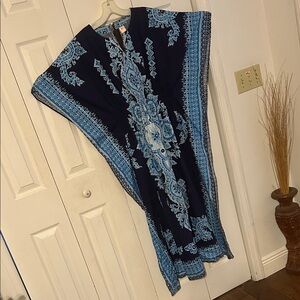 Blue and White Patterned Kaftan😃. M-L